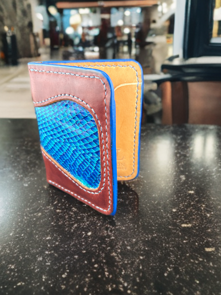 Minimalist Folding Card Holder